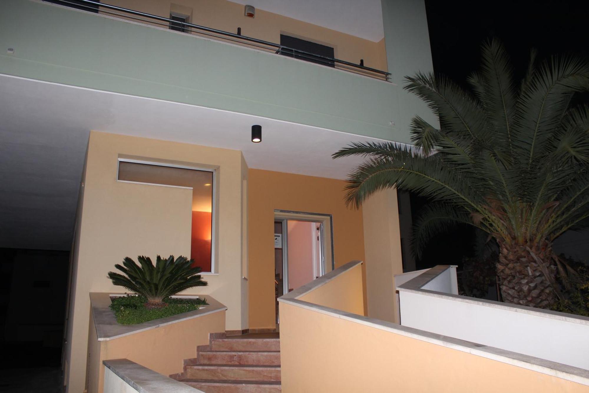 אלציו B&B Via Gallipoli מראה חיצוני תמונה